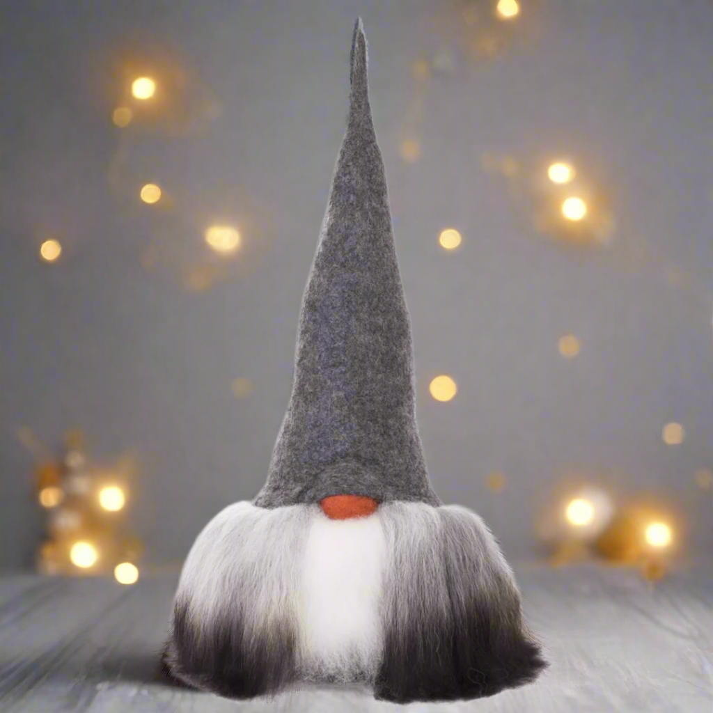 Tomte Gnome - Ollie With Grey Cap